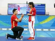 奥运跳水现场秦凯向何姿求婚 史上最浪漫的奥运会！