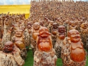 世界最大规模佛像群 竟用百年树龄枣树雕成