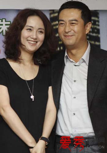李小璐婚纱照曝光 婚期下半年?