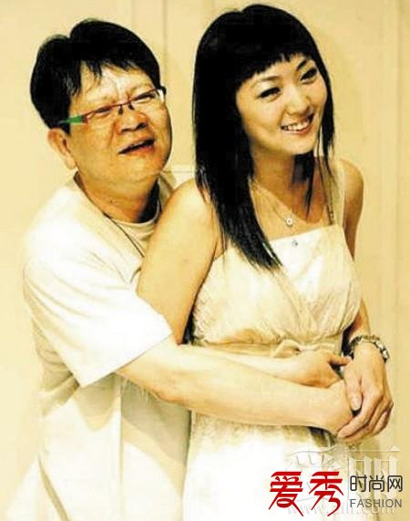 郑进一因为涉嫌吸毒被警方抓获