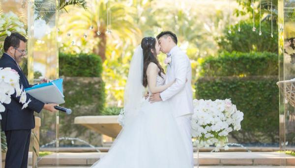刘强东与章泽天在澳大利亚举行婚礼