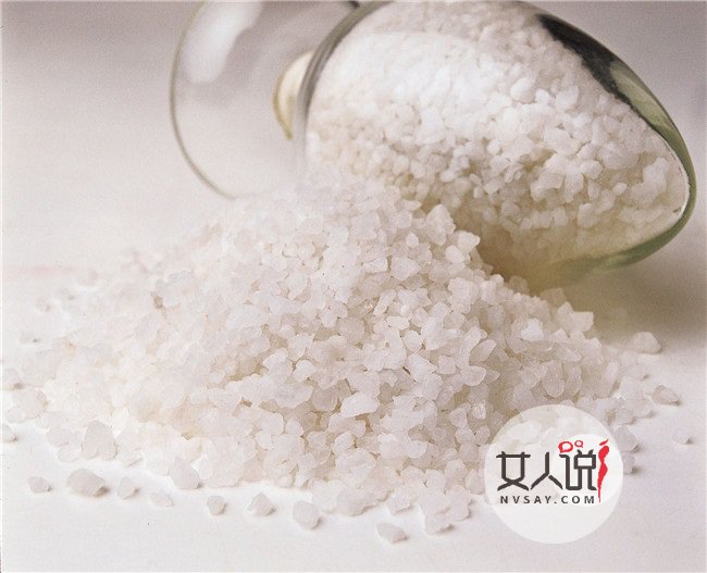 盐的作用 盐除了调味还可以杀菌去脚臭