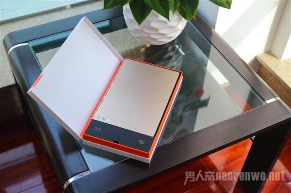 联想YOGA BOOK开箱图赏 联想YOGA BOOK开箱图赏