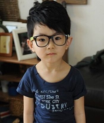 三岁小男孩卡哇伊发型 小男孩时尚可爱短发发型设计
