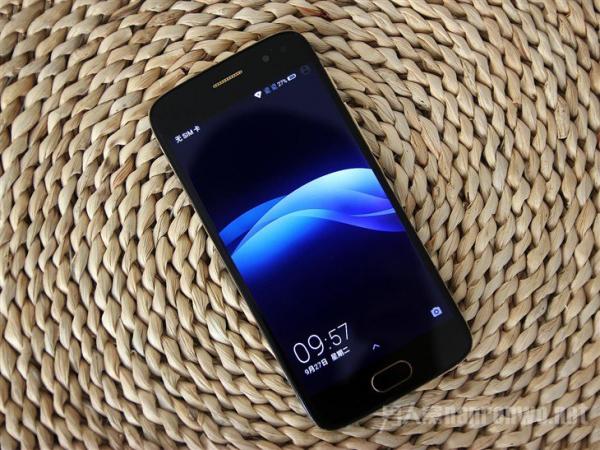 TCL 580 TCL 580