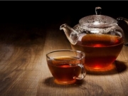 女人冬天喝什么茶比较好 红茶牛奶暖胃又暖宫