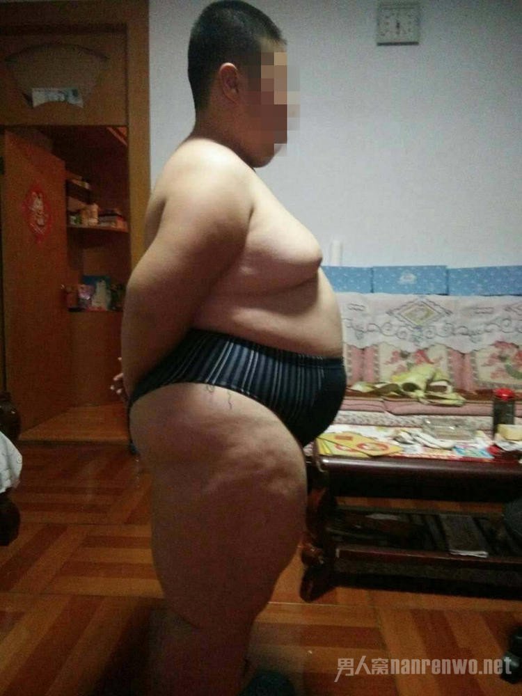 辽宁10岁男孩182斤