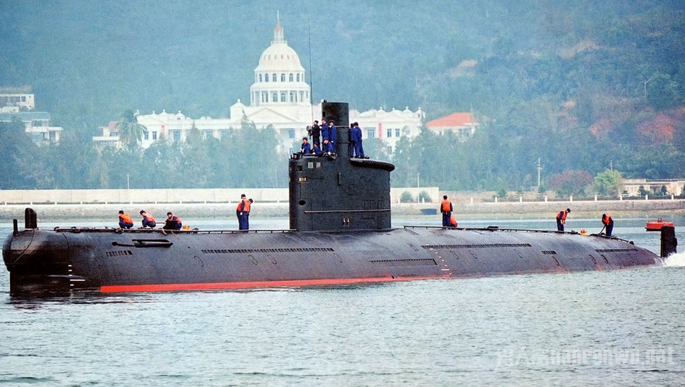 海军361潜艇事故