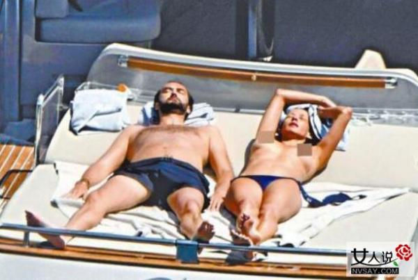 苏菲玛索裸上半身出海游玩 女星与男友露天船震被拍