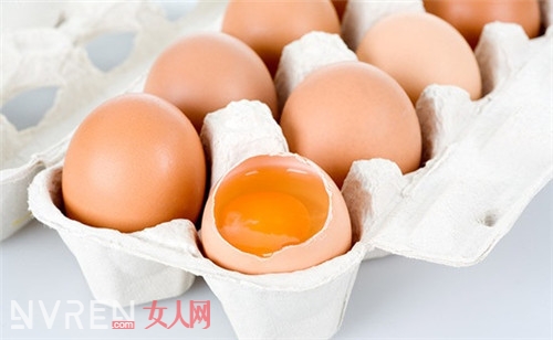 蒸鸡蛋羹的家常做法有几种 如何做的好吃细腻嫩滑