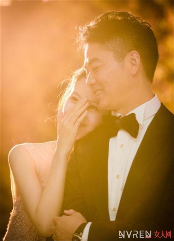 刘强东谈奶茶妹妹 脸盲娶她不是因为漂亮