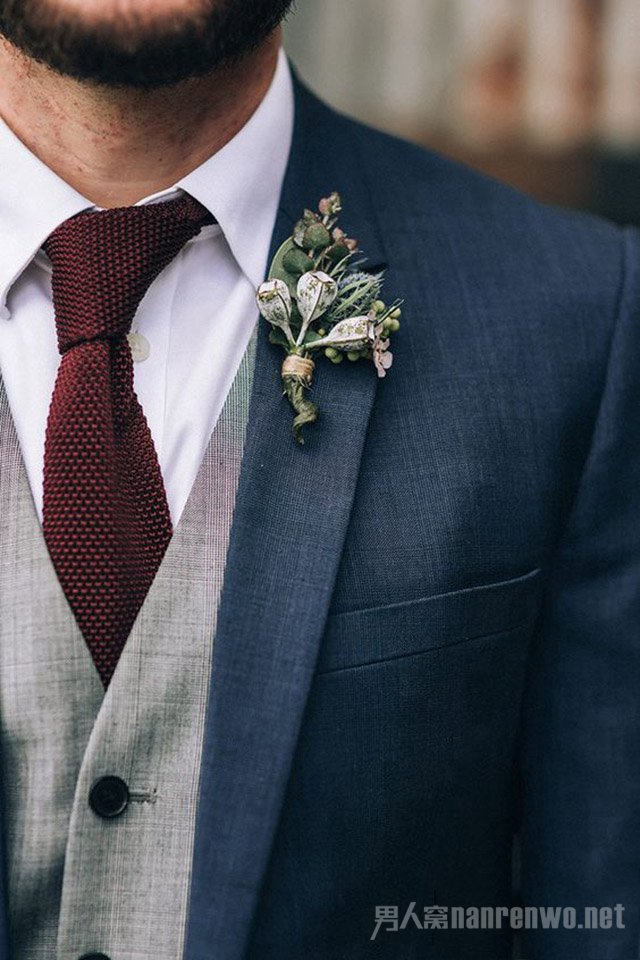 领带的点缀作用