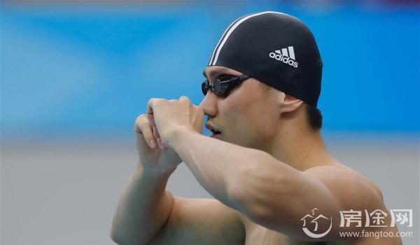 宁泽涛100米自由泳夺冠