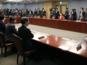 韩最大在野党议员呼吁弹劾文在寅 青瓦台发声要求道歉