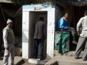 印度上公共厕所不要钱 政府反倒奖钱给你