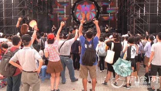 中国新歌声音乐节在台遭闹场 现场秩序混乱不堪 活动被迫中止