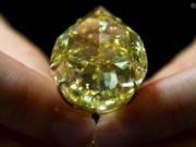 10英镑买钻石卖出65.6万镑 主人一直以为是装饰