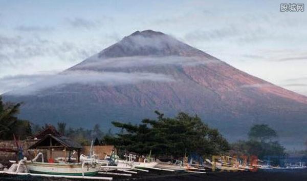 巴厘岛阿贡火山