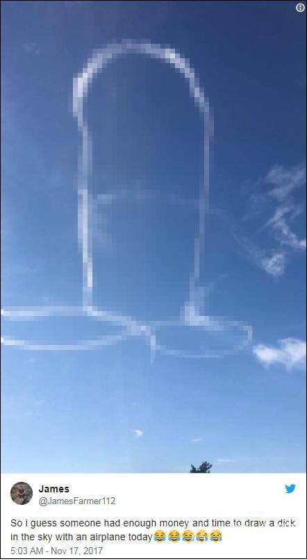 美军战机空中画“淫秽图案”