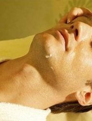 男人30岁以后 小心肌肤“大叔化”