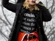 <b>麦当娜参加世界女性大游行 演讲爆粗口称：多次想炸白宫</b>