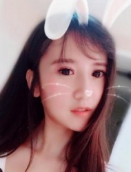 LOL陆雪琪直播卸妆是怎么回事 输游戏卸妆后你还认识她吗