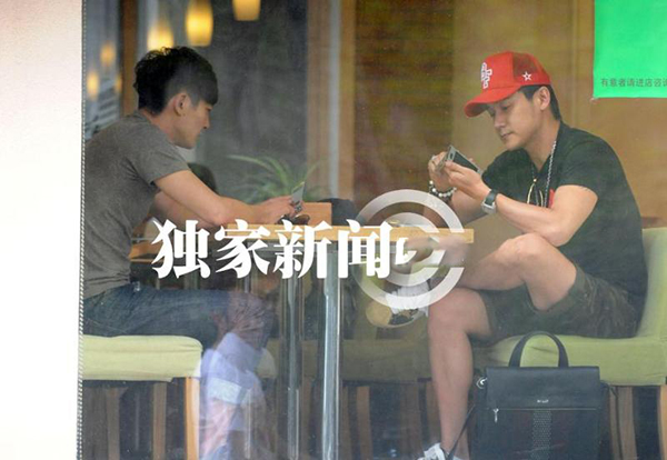 鬼马连襟互相整蛊