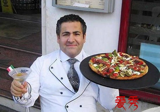 多米尼克-克罗拉007皇家披萨