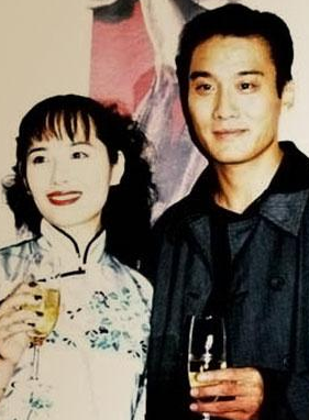 梁家辉妻子