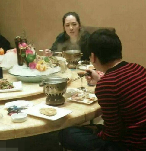 王思聪和郭碧婷同吃火锅