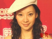 柳岩素颜照片 女主播柳岩的素颜图片