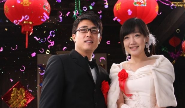 薛佳凝结婚照