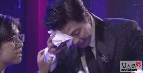王蓉节目砸主持人 台上嬉笑疯巅毫无悔意人品遭质疑