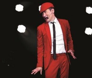 歌神张学友年纪多大谁知道? 巡演年吸204万破吉尼斯纪录