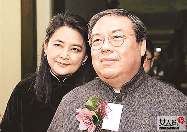 胡慧中老公何志平 事业最辉煌时被曝隐退娱乐圈相夫教子