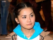 女神阿sa整容前后 细看下巴真突兀