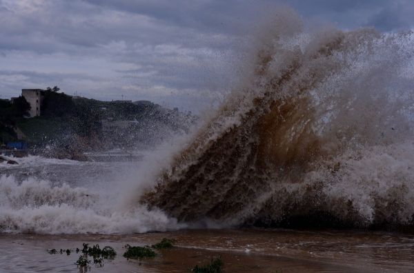 日本北海道暴雨 突破当地降雨量记录多人遇难