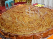 【图】重庆现月饼王 400的斤海鲜馅“月饼王”标价8888元竟然可以免费品尝