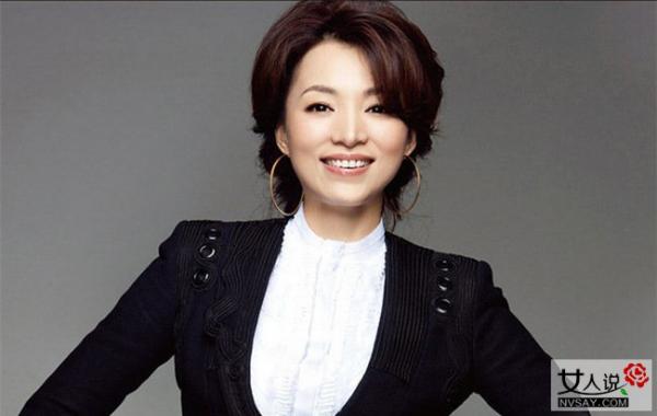董卿的第一任老公是谁 被曝与神秘男子深夜私会遭偷拍