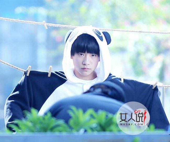 易烊千玺退出tfboys 揭掏粪男孩多年来那些难以启齿心酸