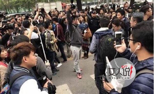 直播王宝强离婚案 马蓉宋喆不现身出钱买凶怒骂宝宝是人渣