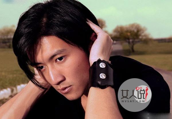 张柏芝谢霆锋离婚原因 谢皇上变绿巨人网友直呼咎由自取