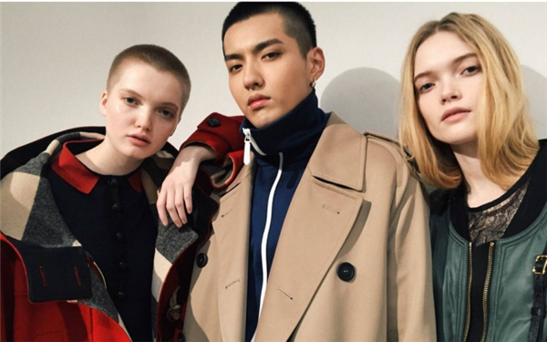 歌手演员到时尚Icon 吴亦凡成Burberry首位亚洲面孔全球代言人