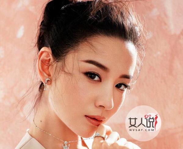 董洁走光露私处 揭昔日清纯玉女婚后出轨王大治内幕