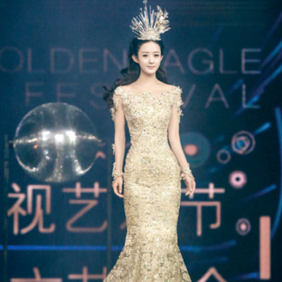 赵丽颖高票当选金鹰女神