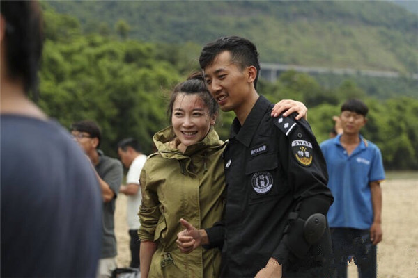 《如果蜗牛有爱情》噜哥喜欢谁 她的结局死了吗