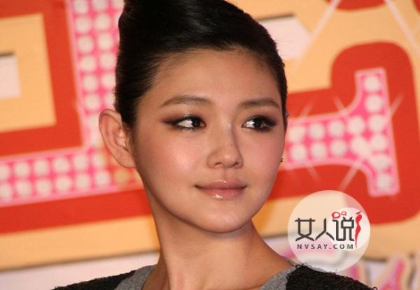 大S产后正式复工 辣妈整容过度笑脸僵硬看起来很恐怖