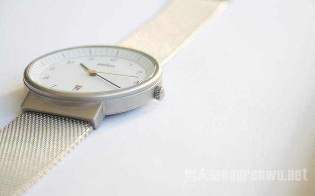 Braun BN0032 经典手表