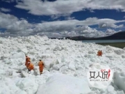 西藏接连罕见冰崩引恐慌 多人被冰雪掩埋尸骨无存
