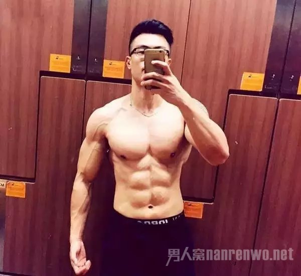 男人为什么练肌肉